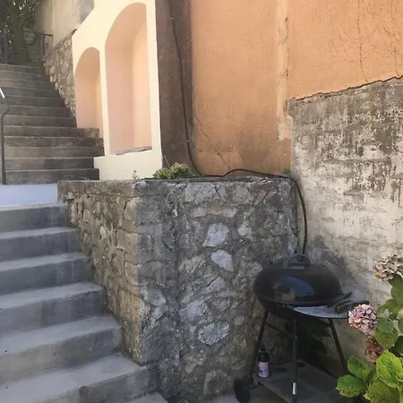 דירה Rez De Chaussee De *